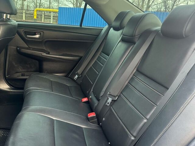 Серый Тойота Камри, объемом двигателя 2.5 л и пробегом 110 тыс. км за 17500 $, фото 10 на Automoto.ua