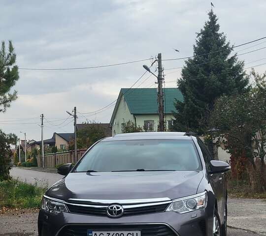 Тойота Камри 2016 в Луцке на Automoto.ua Серый Тойота Камри, объемом двигателя 2.49 л и пробегом 170 тыс. км за 17000 $, фото 58 на Automoto.ua