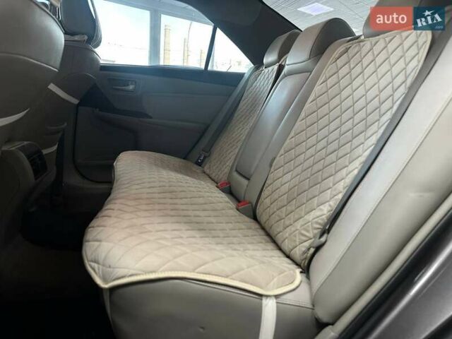 Сірий Тойота Камрі, об'ємом двигуна 2.49 л та пробігом 73 тис. км за 15490 $, фото 23 на Automoto.ua