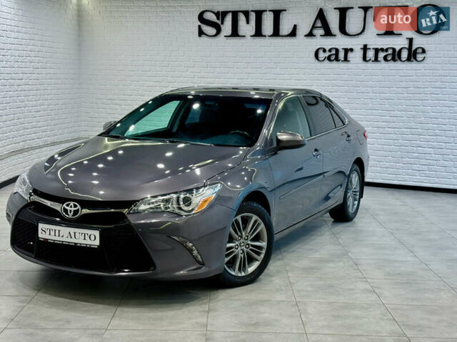Серый Тойота Камри, объемом двигателя 2.49 л и пробегом 106 тыс. км за 12999 $, фото 10 на Automoto.ua