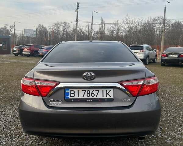 Серый Тойота Камри, объемом двигателя 2.5 л и пробегом 110 тыс. км за 15999 $, фото 7 на Automoto.ua