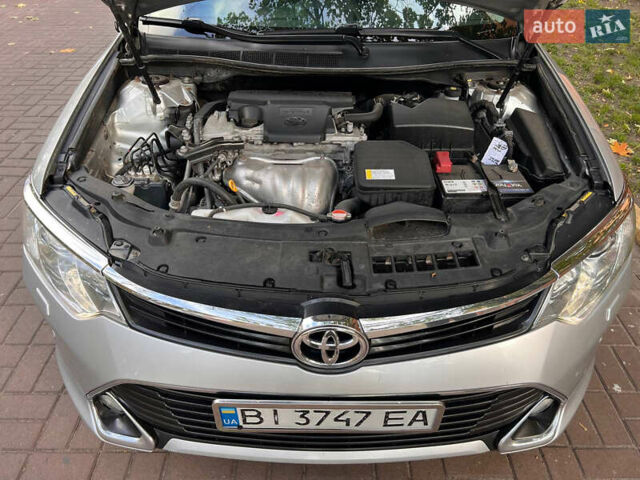 Серый Тойота Камри, объемом двигателя 2.49 л и пробегом 200 тыс. км за 17800 $, фото 15 на Automoto.ua