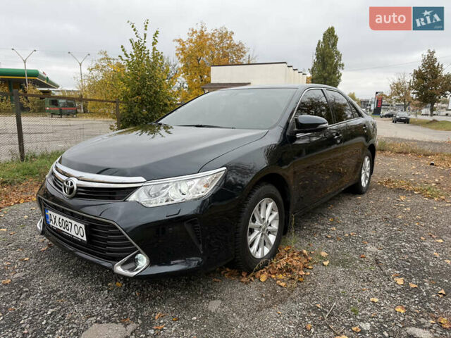 Серый Тойота Камри, объемом двигателя 2.49 л и пробегом 231 тыс. км за 16000 $, фото 1 на Automoto.ua