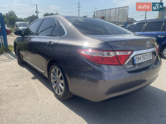 Серый Тойота Камри, объемом двигателя 2.49 л и пробегом 186 тыс. км за 13500 $, фото 4 на Automoto.ua