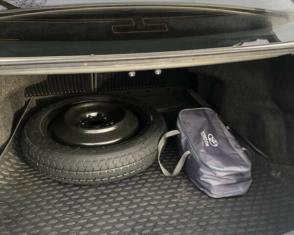 Сірий Тойота Камрі, об'ємом двигуна 2.49 л та пробігом 117 тис. км за 15200 $, фото 9 на Automoto.ua