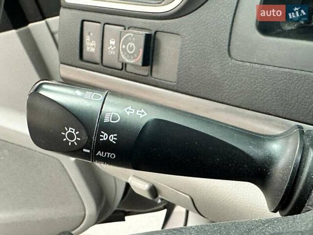 Сірий Тойота Камрі, об'ємом двигуна 2.49 л та пробігом 73 тис. км за 15490 $, фото 31 на Automoto.ua