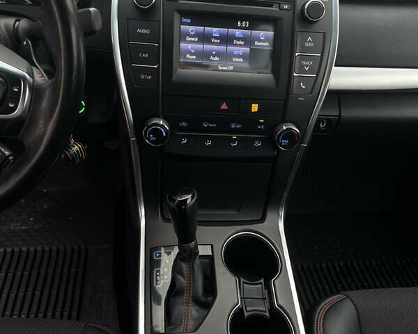 Серый Тойота Камри, объемом двигателя 2.49 л и пробегом 69 тыс. км за 15450 $, фото 21 на Automoto.ua