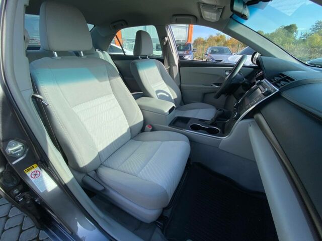 Серый Тойота Камри, объемом двигателя 2.5 л и пробегом 78 тыс. км за 16500 $, фото 31 на Automoto.ua