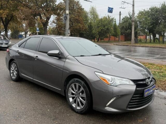 Сірий Тойота Камрі, об'ємом двигуна 2.5 л та пробігом 189 тис. км за 12500 $, фото 1 на Automoto.ua