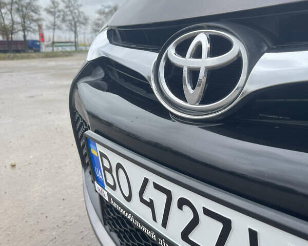 Серый Тойота Камри, объемом двигателя 2.49 л и пробегом 69 тыс. км за 15450 $, фото 39 на Automoto.ua