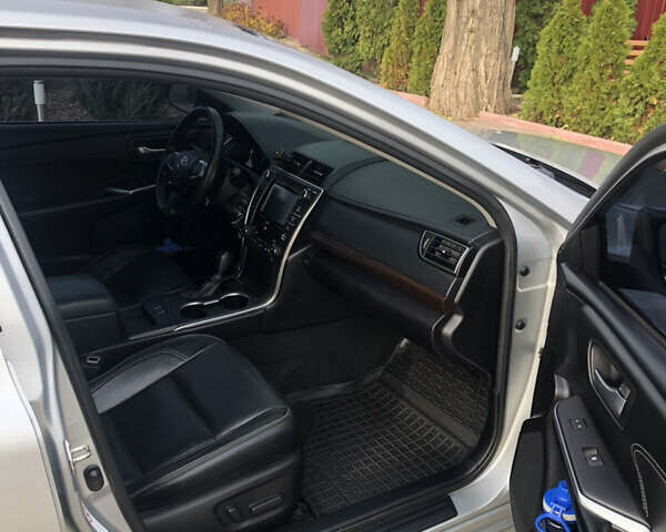 Сірий Тойота Камрі, об'ємом двигуна 2.49 л та пробігом 117 тис. км за 15200 $, фото 5 на Automoto.ua