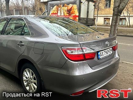 Серый Тойота Камри, объемом двигателя 2.5 л и пробегом 188 тыс. км за 14000 $, фото 1 на Automoto.ua
