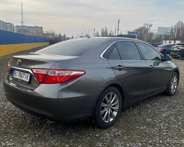 Серый Тойота Камри, объемом двигателя 2.5 л и пробегом 110 тыс. км за 15999 $, фото 5 на Automoto.ua