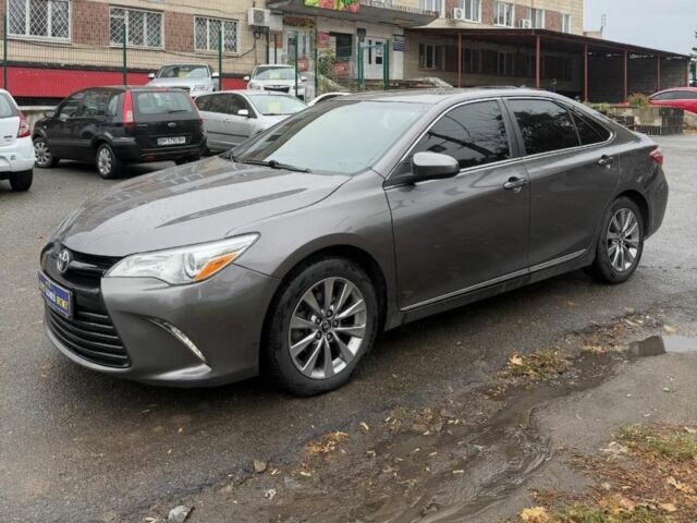 Сірий Тойота Камрі, об'ємом двигуна 2.5 л та пробігом 189 тис. км за 12500 $, фото 6 на Automoto.ua