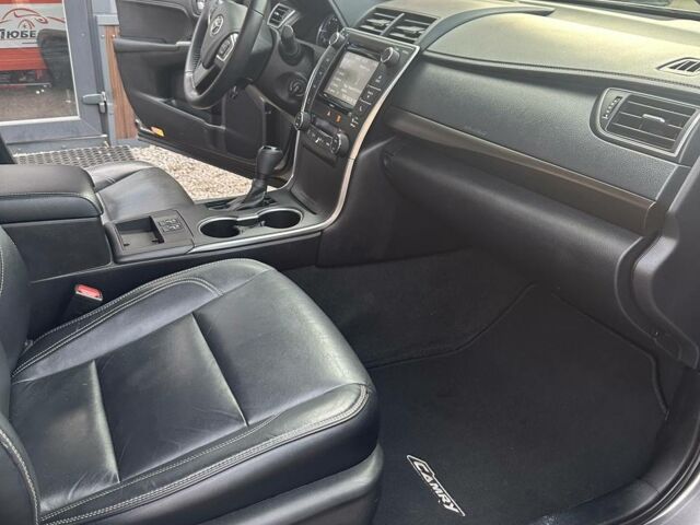 Серый Тойота Камри, объемом двигателя 2.5 л и пробегом 110 тыс. км за 17500 $, фото 21 на Automoto.ua