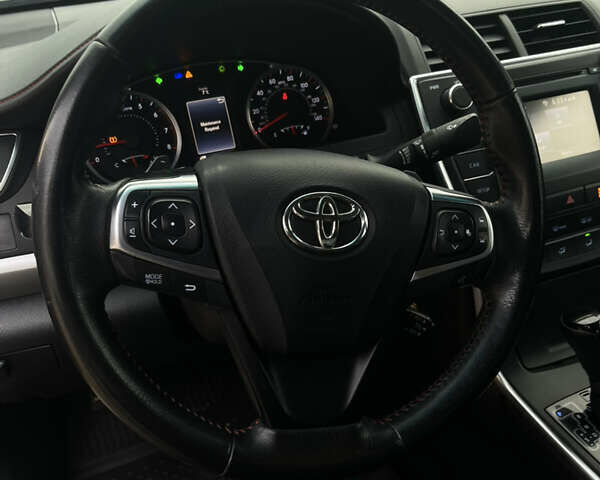 Серый Тойота Камри, объемом двигателя 2.49 л и пробегом 69 тыс. км за 15450 $, фото 20 на Automoto.ua