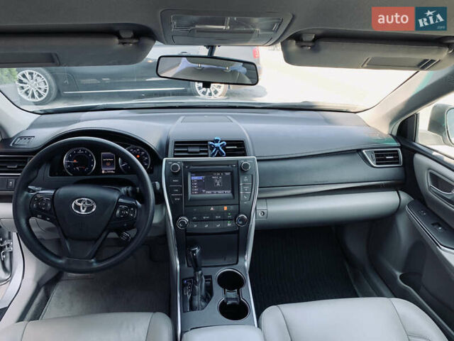 Серый Тойота Камри, объемом двигателя 2.5 л и пробегом 110 тыс. км за 17200 $, фото 9 на Automoto.ua