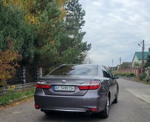 Тойота Камри 2016 в Луцке на Automoto.ua Серый Тойота Камри, объемом двигателя 2.49 л и пробегом 170 тыс. км за 17000 $, фото 11 на Automoto.ua