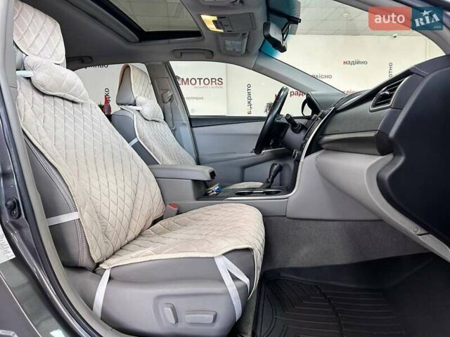 Сірий Тойота Камрі, об'ємом двигуна 2.49 л та пробігом 73 тис. км за 15490 $, фото 43 на Automoto.ua