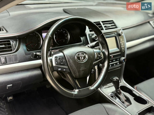 Серый Тойота Камри, объемом двигателя 2.49 л и пробегом 106 тыс. км за 12999 $, фото 34 на Automoto.ua