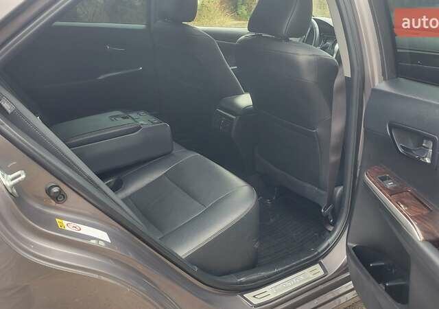 Тойота Камри 2016 в Луцке на Automoto.ua Серый Тойота Камри, объемом двигателя 2.49 л и пробегом 170 тыс. км за 17000 $, фото 43 на Automoto.ua