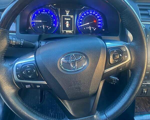 Серый Тойота Камри, объемом двигателя 2.49 л и пробегом 85 тыс. км за 21500 $, фото 4 на Automoto.ua