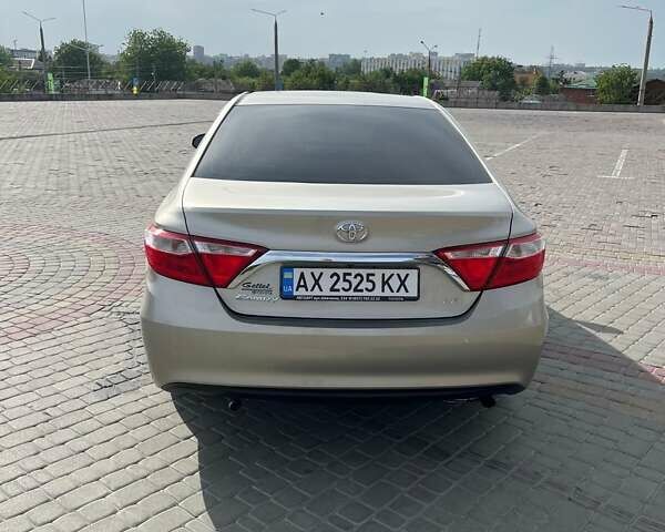 Сірий Тойота Камрі, об'ємом двигуна 2.49 л та пробігом 123 тис. км за 15500 $, фото 2 на Automoto.ua