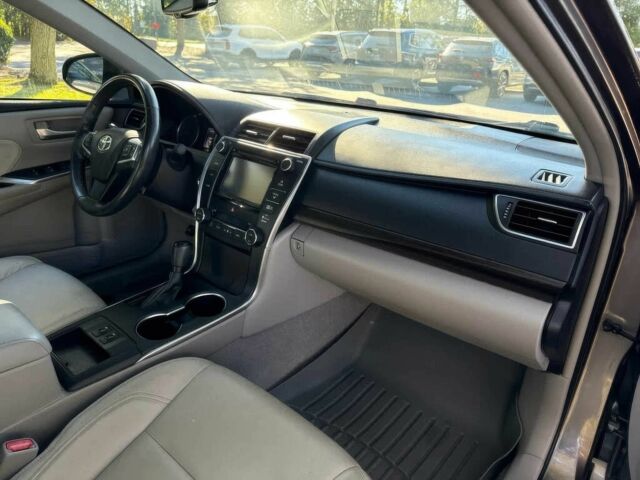 Серый Тойота Камри, объемом двигателя 2.5 л и пробегом 76 тыс. км за 13500 $, фото 7 на Automoto.ua