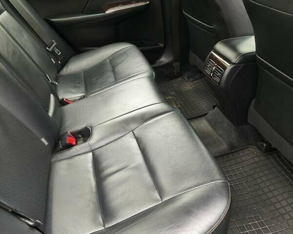 Сірий Тойота Камрі, об'ємом двигуна 2.49 л та пробігом 288 тис. км за 15000 $, фото 1 на Automoto.ua