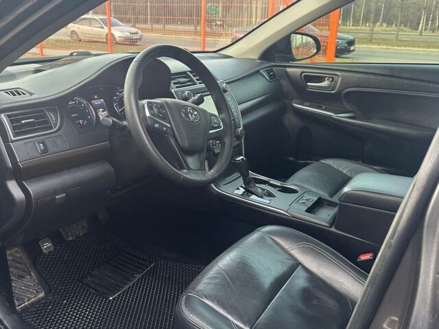 Серый Тойота Камри, объемом двигателя 2.5 л и пробегом 110 тыс. км за 17500 $, фото 20 на Automoto.ua
