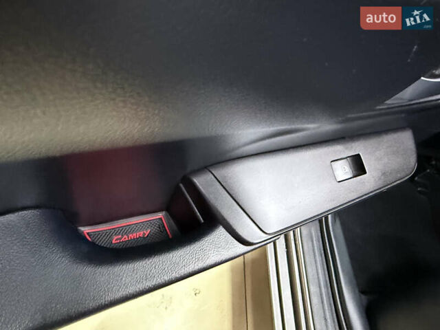 Серый Тойота Камри, объемом двигателя 2.49 л и пробегом 106 тыс. км за 12999 $, фото 31 на Automoto.ua