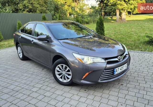 Сірий Тойота Камрі, об'ємом двигуна 2.49 л та пробігом 225 тис. км за 16550 $, фото 19 на Automoto.ua