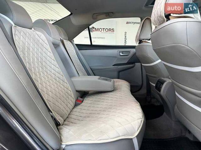 Сірий Тойота Камрі, об'ємом двигуна 2.49 л та пробігом 73 тис. км за 15490 $, фото 25 на Automoto.ua