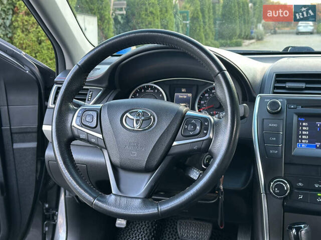 Серый Тойота Камри, объемом двигателя 2.49 л и пробегом 125 тыс. км за 14200 $, фото 19 на Automoto.ua