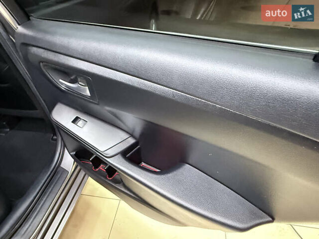 Серый Тойота Камри, объемом двигателя 2.49 л и пробегом 106 тыс. км за 12999 $, фото 27 на Automoto.ua