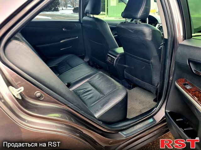 Серый Тойота Камри, объемом двигателя 2.5 л и пробегом 162 тыс. км за 16700 $, фото 10 на Automoto.ua