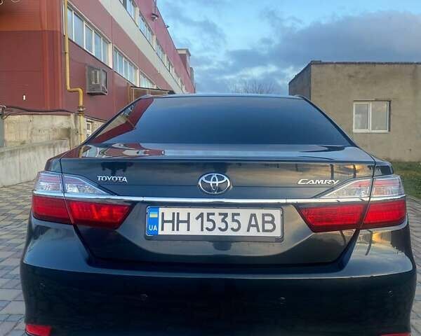 Серый Тойота Камри, объемом двигателя 2.49 л и пробегом 85 тыс. км за 21500 $, фото 2 на Automoto.ua