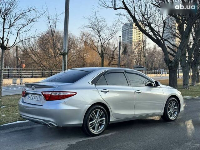 Серый Тойота Камри, объемом двигателя 2.5 л и пробегом 145 тыс. км за 14300 $, фото 5 на Automoto.ua