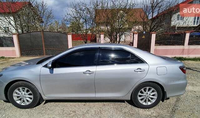 Серый Тойота Камри, объемом двигателя 2.5 л и пробегом 103 тыс. км за 16600 $, фото 6 на Automoto.ua