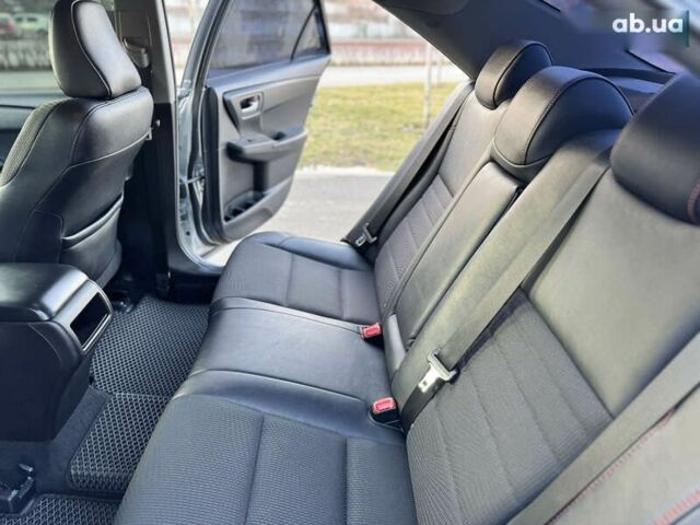 Серый Тойота Камри, объемом двигателя 2.5 л и пробегом 145 тыс. км за 14300 $, фото 24 на Automoto.ua