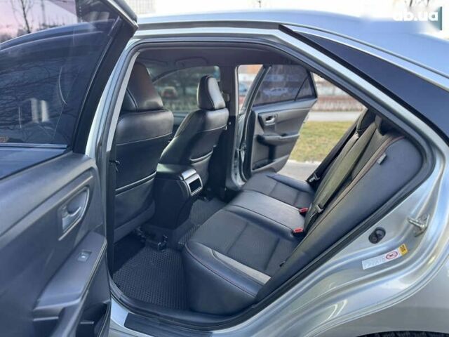 Серый Тойота Камри, объемом двигателя 2.5 л и пробегом 145 тыс. км за 14300 $, фото 23 на Automoto.ua