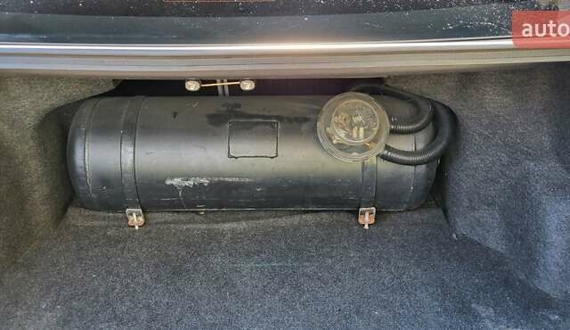 Тойота Камри 2016 в Одессе на Automoto.ua Серый Тойота Камри, объемом двигателя 2.49 л и пробегом 125 тыс. км за 11000 $, фото 6 на Automoto.ua