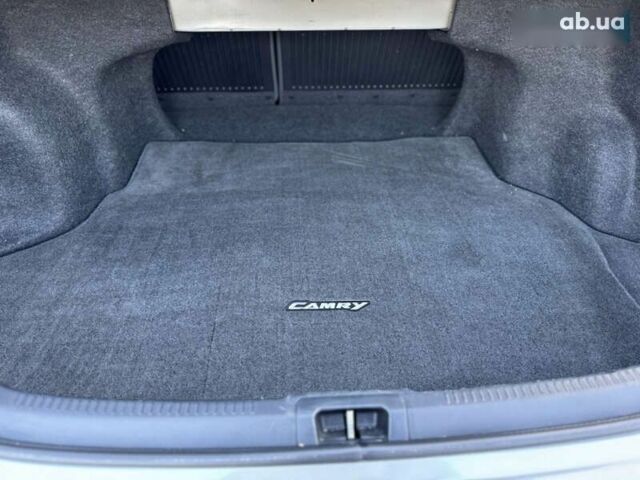 Серый Тойота Камри, объемом двигателя 2.5 л и пробегом 145 тыс. км за 14300 $, фото 13 на Automoto.ua