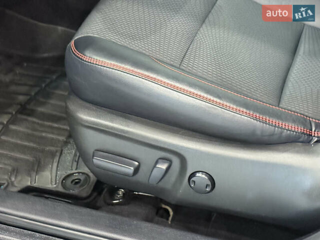 Серый Тойота Камри, объемом двигателя 2.49 л и пробегом 106 тыс. км за 12999 $, фото 40 на Automoto.ua