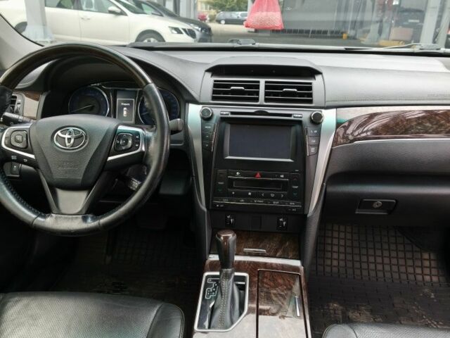 Сірий Тойота Камрі, об'ємом двигуна 2.5 л та пробігом 288 тис. км за 15000 $, фото 5 на Automoto.ua