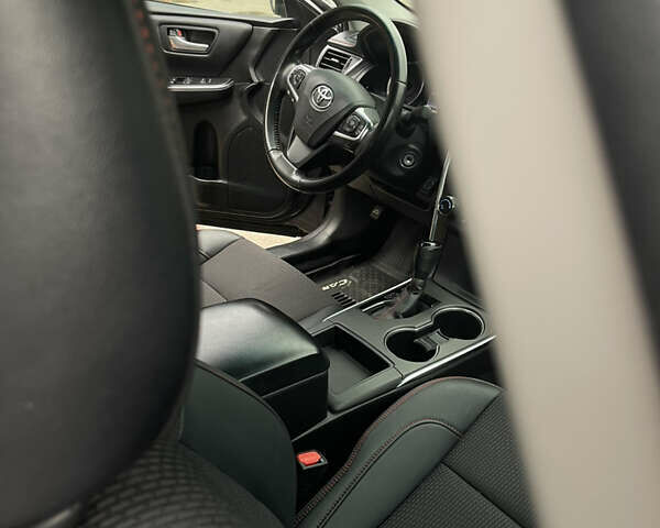 Серый Тойота Камри, объемом двигателя 2.49 л и пробегом 69 тыс. км за 15450 $, фото 33 на Automoto.ua