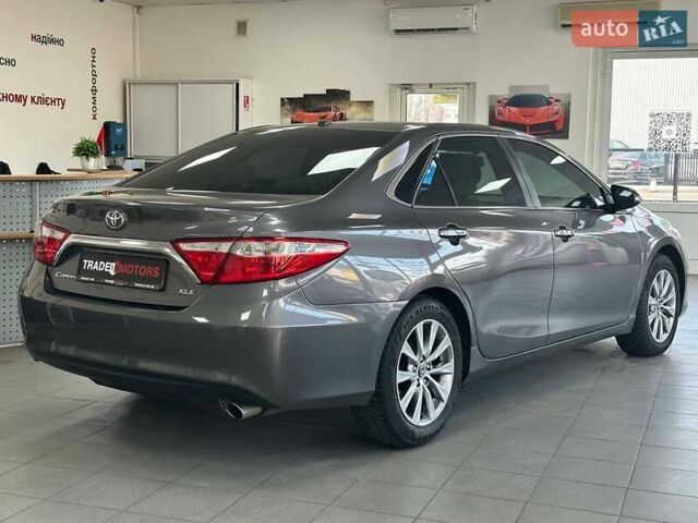 Сірий Тойота Камрі, об'ємом двигуна 2.49 л та пробігом 73 тис. км за 15490 $, фото 12 на Automoto.ua