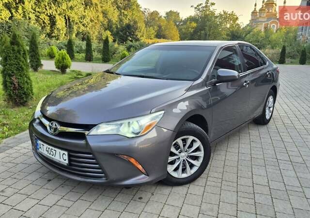 Сірий Тойота Камрі, об'ємом двигуна 2.49 л та пробігом 225 тис. км за 16550 $, фото 82 на Automoto.ua