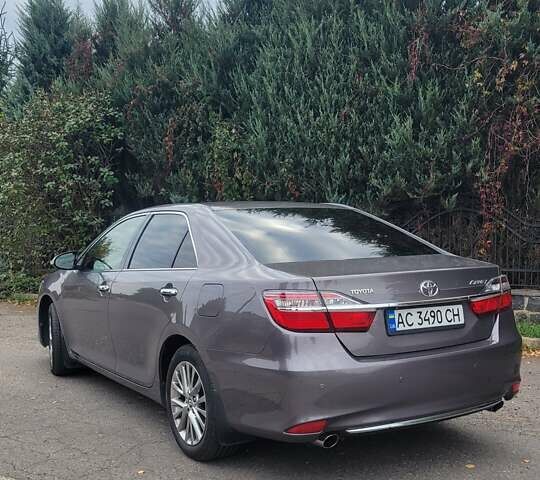 Тойота Камри 2016 в Луцке на Automoto.ua Серый Тойота Камри, объемом двигателя 2.49 л и пробегом 170 тыс. км за 17000 $, фото 14 на Automoto.ua
