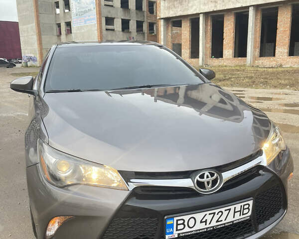 Серый Тойота Камри, объемом двигателя 2.49 л и пробегом 69 тыс. км за 15450 $, фото 13 на Automoto.ua